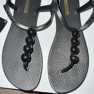 Michael Antonio gold women sandals size 9